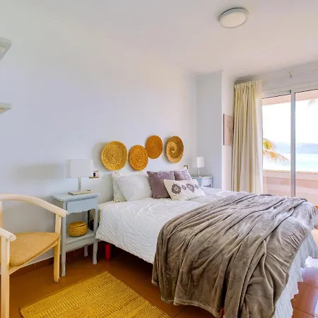 Spectacular Views In Part Of Canteras Apartment Las Palmas de Gran Canaria